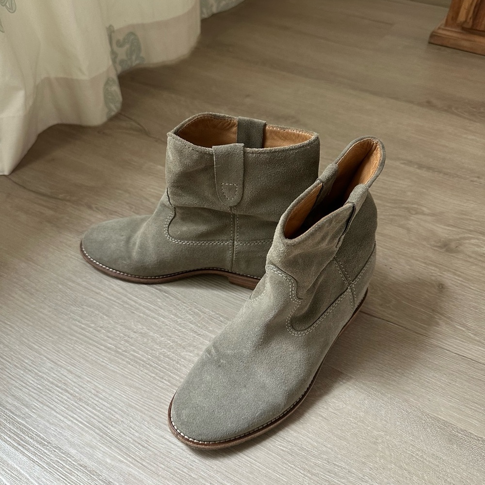 Isabel Marant Crisi Velvet Boots in Taupe